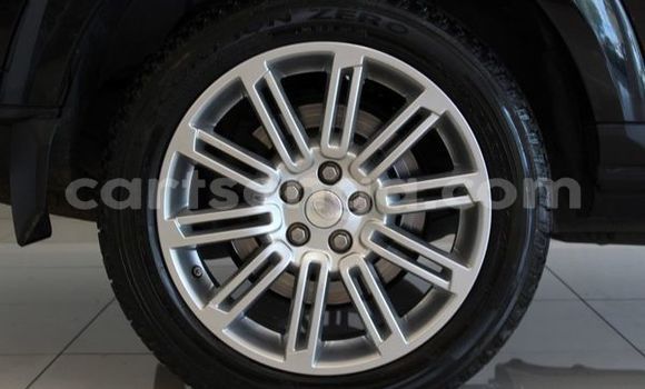 Nunua Ilio tumika Land Rover Discovery Black Gari ndani ya Ezulwini nchini Hhohho Nunua Ilio tumika Land Rover Discovery Black Gari ndani ya Ezulwini nchini Hhohho