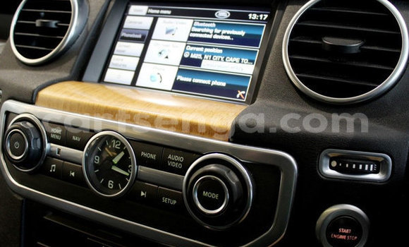 Nunua Ilio tumika Land Rover Discovery Black Gari ndani ya Ezulwini nchini Hhohho Nunua Ilio tumika Land Rover Discovery Black Gari ndani ya Ezulwini nchini Hhohho