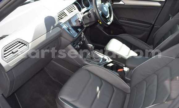 Acheter Occasion Voiture Volkswagen Tiguan Bleu à Hlatikulu, Shiselweni District Acheter Occasion Voiture Volkswagen Tiguan Bleu à Hlatikulu, Shiselweni District