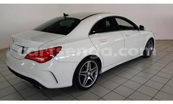 Acheter Occasion Voiture Mercedes‒Benz CLA-klasse Blanc à Ezulwini, Hhohho Acheter Occasion Voiture Mercedes‒Benz CLA-klasse Blanc à Ezulwini, Hhohho