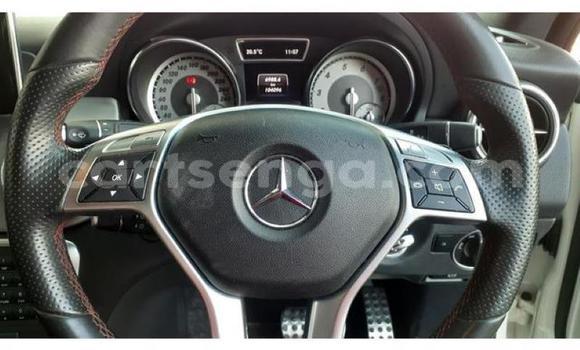 Acheter Occasion Voiture Mercedes‒Benz CLA-klasse Blanc à Ezulwini, Hhohho Acheter Occasion Voiture Mercedes‒Benz CLA-klasse Blanc à Ezulwini, Hhohho