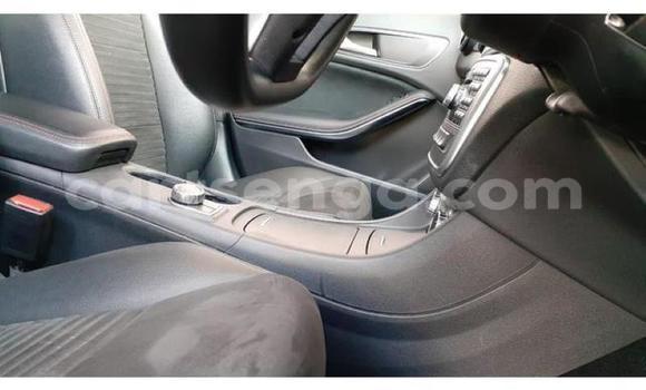 Acheter Occasion Voiture Mercedes‒Benz CLA-klasse Blanc à Ezulwini, Hhohho Acheter Occasion Voiture Mercedes‒Benz CLA-klasse Blanc à Ezulwini, Hhohho