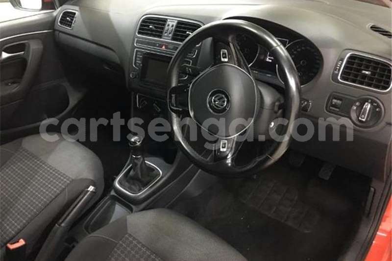 Big with watermark vw polo hatch 1 2tsi comfortline 2015 id 62057724 type main 1 