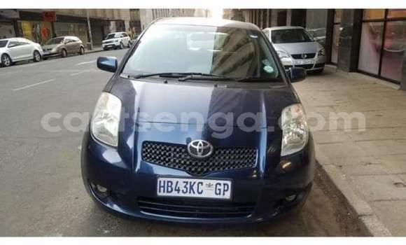 Buy Used Toyota Yaris Blue Car in Bhunya in Manzini Buy Used Toyota Yaris Blue Car in Bhunya in Manzini