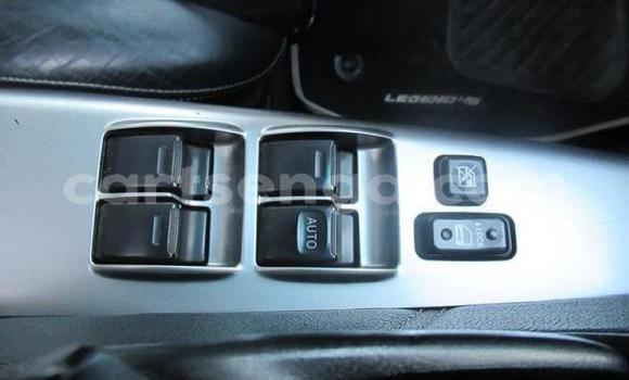 Nunua Ilio tumika Toyota Hilux White Gari ndani ya Manzini nchini Manzini Nunua Ilio tumika Toyota Hilux White Gari ndani ya Manzini nchini Manzini