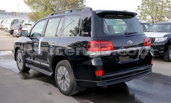 Nunua Imported Toyota Land Cruiser Black Gari ndani ya Import - Dubai nchini Hhohho Nunua Imported Toyota Land Cruiser Black Gari ndani ya Import - Dubai nchini Hhohho