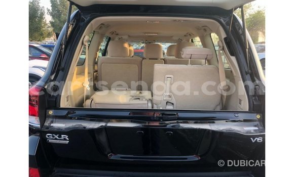 Nunua Imported Toyota Land Cruiser Black Gari ndani ya Import - Dubai nchini Hhohho Nunua Imported Toyota Land Cruiser Black Gari ndani ya Import - Dubai nchini Hhohho