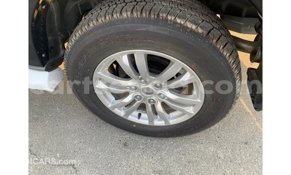 Nunua Imported Mitsubishi Pajero Black Gari ndani ya Import - Dubai nchini Hhohho Nunua Imported Mitsubishi Pajero Black Gari ndani ya Import - Dubai nchini Hhohho