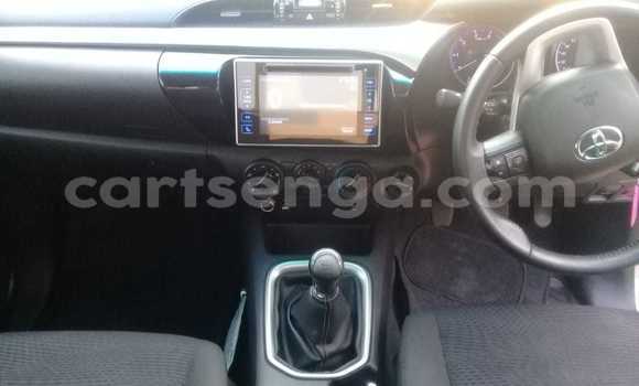Acheter Occasion Voiture Toyota Hilux Gris à Bulembu, Hhohho Acheter Occasion Voiture Toyota Hilux Gris à Bulembu, Hhohho