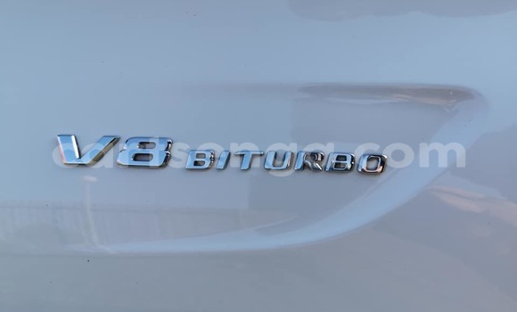 Nunua Ilio tumika Mercedes‒Benz C–Class White Gari ndani ya Bulembu nchini Hhohho Nunua Ilio tumika Mercedes‒Benz C–Class White Gari ndani ya Bulembu nchini Hhohho