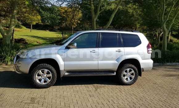 Buy Used Toyota Prado Silver Car in Hlatikulu in Shiselweni District Buy Used Toyota Prado Silver Car in Hlatikulu in Shiselweni District