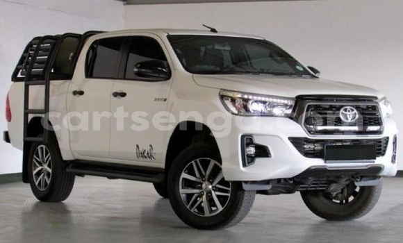 Acheter Occasion Voiture Toyota Hilux Blanc à Mbabane, Manzini Acheter Occasion Voiture Toyota Hilux Blanc à Mbabane, Manzini