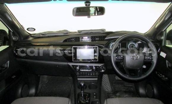 Acheter Occasion Voiture Toyota Hilux Blanc à Mbabane, Manzini Acheter Occasion Voiture Toyota Hilux Blanc à Mbabane, Manzini