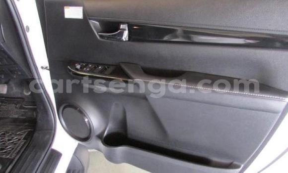 Acheter Occasion Voiture Toyota Hilux Blanc à Mbabane, Manzini Acheter Occasion Voiture Toyota Hilux Blanc à Mbabane, Manzini