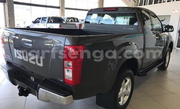 Buy Used Isuzu KB Other Car in Hlatikulu in Shiselweni District Buy Used Isuzu KB Other Car in Hlatikulu in Shiselweni District