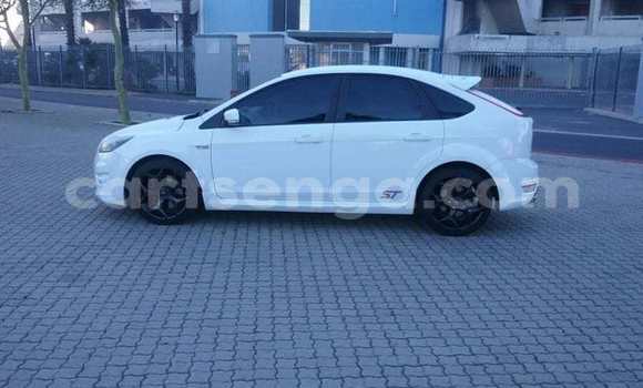 Buy Used Ford Focus White Car in Hlatikulu in Shiselweni District Buy Used Ford Focus White Car in Hlatikulu in Shiselweni District