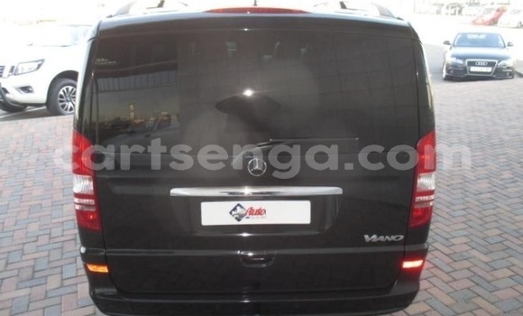 Buy Used Mercedes‒Benz Viano Black Car in Hlatikulu in Shiselweni District Buy Used Mercedes‒Benz Viano Black Car in Hlatikulu in Shiselweni District