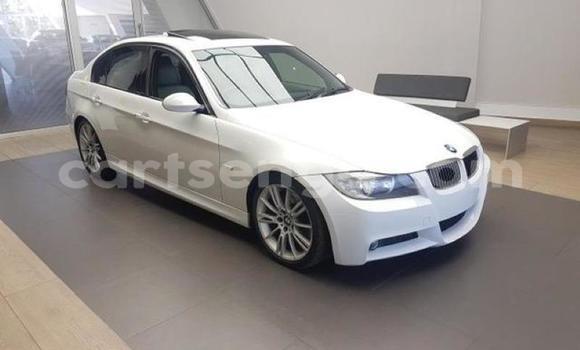 Buy Used BMW 3–Series White Car in Hlatikulu in Shiselweni District Buy Used BMW 3–Series White Car in Hlatikulu in Shiselweni District
