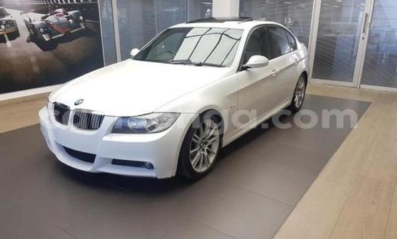 Buy Used BMW 3–Series White Car in Hlatikulu in Shiselweni District Buy Used BMW 3–Series White Car in Hlatikulu in Shiselweni District