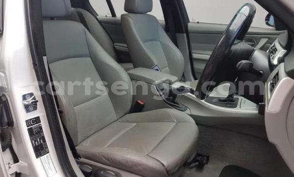 Buy Used BMW 3–Series White Car in Hlatikulu in Shiselweni District Buy Used BMW 3–Series White Car in Hlatikulu in Shiselweni District