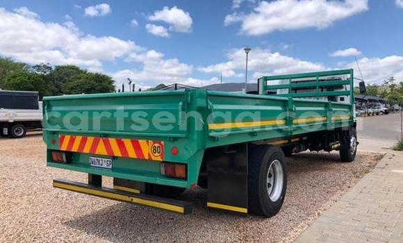 Buy Used Mitsubishi Van Green Truck in Hlatikulu in Shiselweni District Buy Used Mitsubishi Van Green Truck in Hlatikulu in Shiselweni District