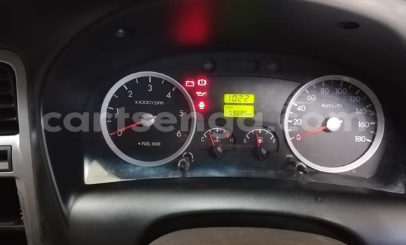 Acheter Occasion Voiture Hyundai H200 Blanc à Hlatikulu, Shiselweni District Acheter Occasion Voiture Hyundai H200 Blanc à Hlatikulu, Shiselweni District