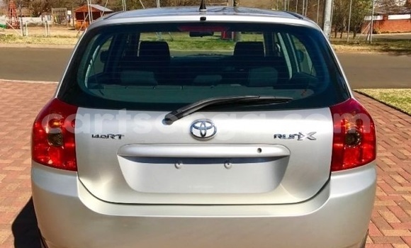 Buy Used Toyota Runx Silver Car in Ezulwini in Hhohho Buy Used Toyota Runx Silver Car in Ezulwini in Hhohho