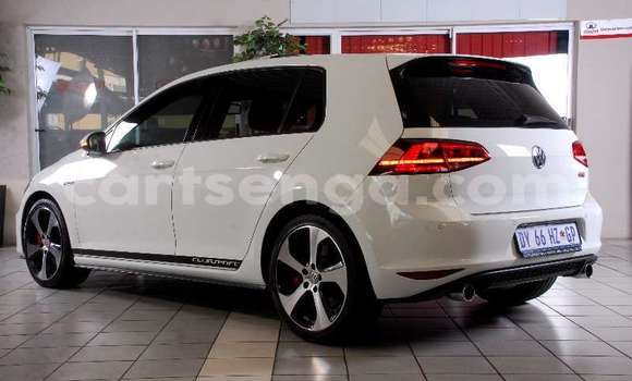 Buy Used Volkswagen Golf White Car in Ezulwini in Hhohho Buy Used Volkswagen Golf White Car in Ezulwini in Hhohho