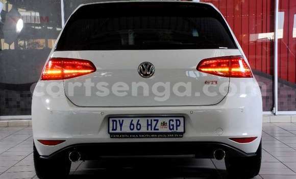 Buy Used Volkswagen Golf White Car in Ezulwini in Hhohho Buy Used Volkswagen Golf White Car in Ezulwini in Hhohho