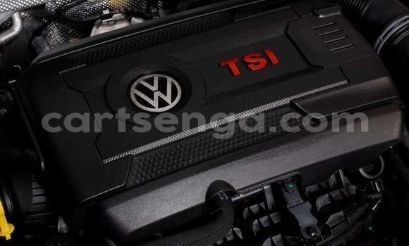 Buy Used Volkswagen Golf White Car in Ezulwini in Hhohho Buy Used Volkswagen Golf White Car in Ezulwini in Hhohho