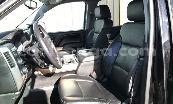 Buy Used Chevrolet Silverado Black Car in Hlatikulu in Shiselweni District Buy Used Chevrolet Silverado Black Car in Hlatikulu in Shiselweni District