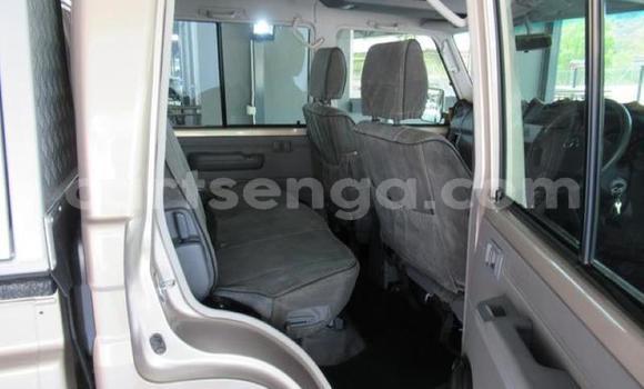 Buy Used Toyota Land Cruiser Beige Car in Mbabane in Manzini Buy Used Toyota Land Cruiser Beige Car in Mbabane in Manzini