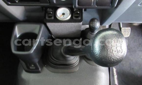 Buy Used Toyota Land Cruiser Beige Car in Mbabane in Manzini Buy Used Toyota Land Cruiser Beige Car in Mbabane in Manzini