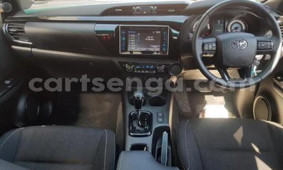 Buy Used Toyota Hilux White Car in Mbabane in Manzini Buy Used Toyota Hilux White Car in Mbabane in Manzini