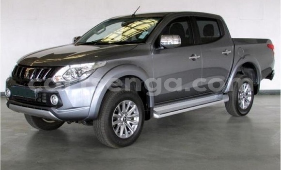 Buy Used Mitsubishi Triton Silver Car in Mbabane in Manzini Buy Used Mitsubishi Triton Silver Car in Mbabane in Manzini