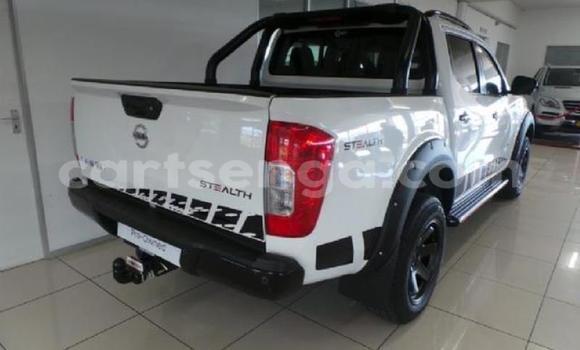 Nunua Ilio tumika Nissan Navara White Gari ndani ya Manzini nchini Manzini Nunua Ilio tumika Nissan Navara White Gari ndani ya Manzini nchini Manzini