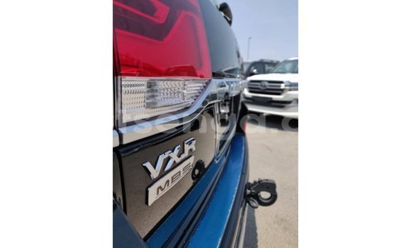 Nunua Imported Toyota Land Cruiser Black Gari ndani ya Import - Dubai nchini Hhohho Nunua Imported Toyota Land Cruiser Black Gari ndani ya Import - Dubai nchini Hhohho