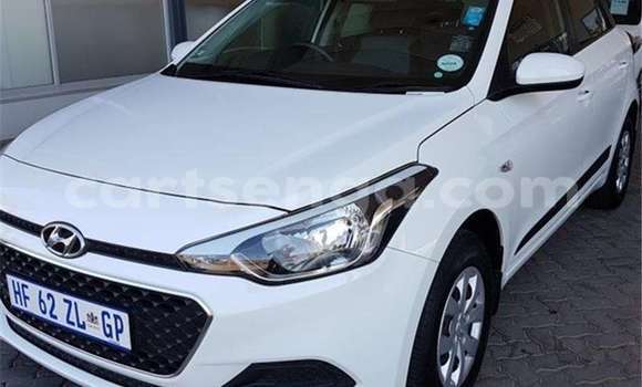 Buy Used Hyundai i20 White Car in Ezulwini in Hhohho Buy Used Hyundai i20 White Car in Ezulwini in Hhohho
