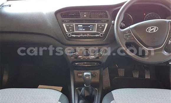 Buy Used Hyundai i20 White Car in Ezulwini in Hhohho Buy Used Hyundai i20 White Car in Ezulwini in Hhohho