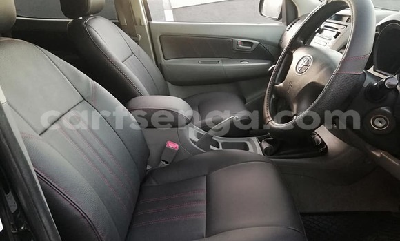 Nunua Ilio tumika Toyota Hilux Black Gari ndani ya Ezulwini nchini Hhohho Nunua Ilio tumika Toyota Hilux Black Gari ndani ya Ezulwini nchini Hhohho