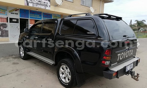 Nunua Ilio tumika Toyota Hilux Black Gari ndani ya Ezulwini nchini Hhohho Nunua Ilio tumika Toyota Hilux Black Gari ndani ya Ezulwini nchini Hhohho