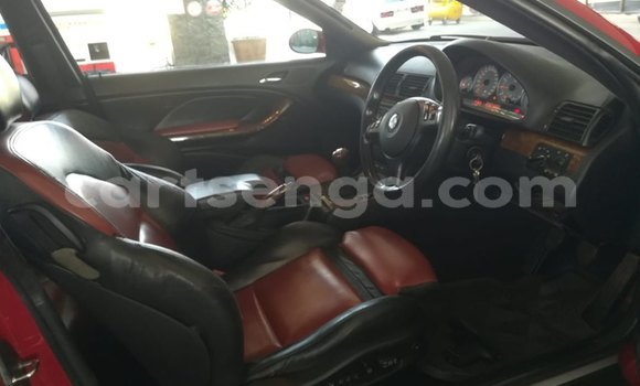 Acheter Occasion Voiture BMW M3 Rouge à Hlatikulu, Shiselweni District Acheter Occasion Voiture BMW M3 Rouge à Hlatikulu, Shiselweni District