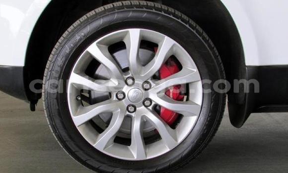 Buy Used Land Rover Range Rover Sport White Car in Mbabane in Manzini Buy Used Land Rover Range Rover Sport White Car in Mbabane in Manzini