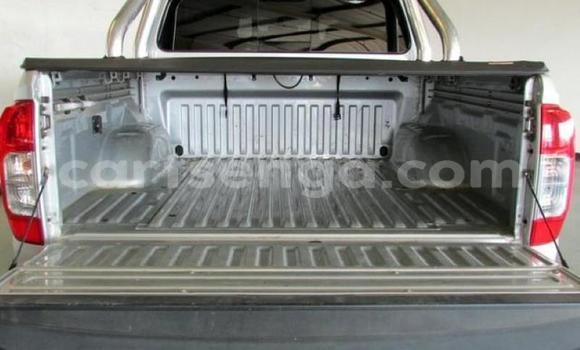 Acheter Occasion Voiture Nissan Navara Gris à Mbabane, Manzini Acheter Occasion Voiture Nissan Navara Gris à Mbabane, Manzini