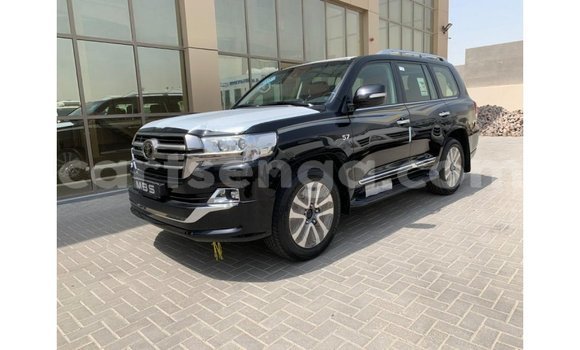 Nunua Imported Toyota Land Cruiser Black Gari ndani ya Import - Dubai nchini Hhohho Nunua Imported Toyota Land Cruiser Black Gari ndani ya Import - Dubai nchini Hhohho