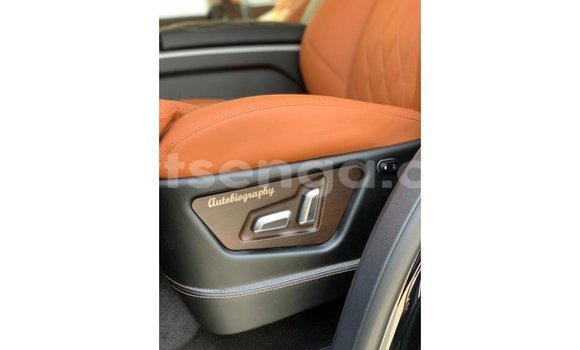 Nunua Imported Toyota Land Cruiser Black Gari ndani ya Import - Dubai nchini Hhohho Nunua Imported Toyota Land Cruiser Black Gari ndani ya Import - Dubai nchini Hhohho