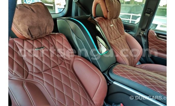 Nunua Imported Lexus LX Black Gari ndani ya Import - Dubai nchini Hhohho Nunua Imported Lexus LX Black Gari ndani ya Import - Dubai nchini Hhohho