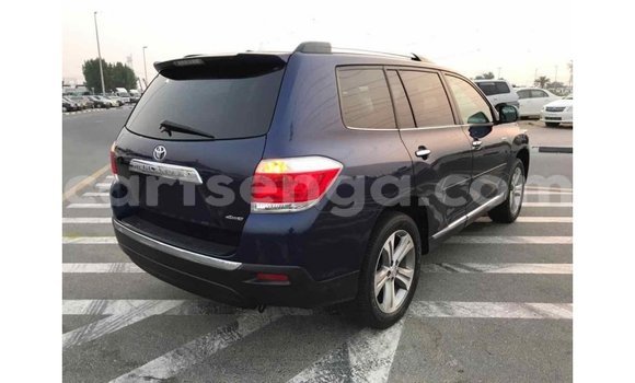 Buy Import Toyota Highlander Blue Car in Import - Dubai in Hhohho Buy Import Toyota Highlander Blue Car in Import - Dubai in Hhohho