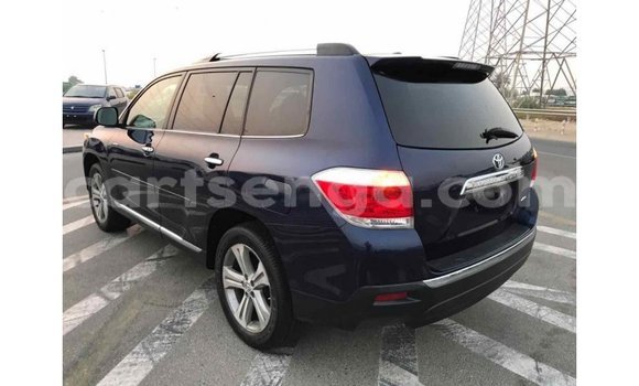 Buy Import Toyota Highlander Blue Car in Import - Dubai in Hhohho Buy Import Toyota Highlander Blue Car in Import - Dubai in Hhohho