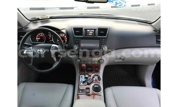 Buy Import Toyota Highlander Blue Car in Import - Dubai in Hhohho Buy Import Toyota Highlander Blue Car in Import - Dubai in Hhohho